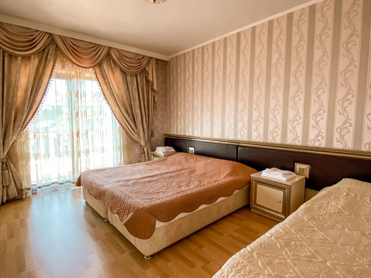 Гостиница Holiday Лазаревское