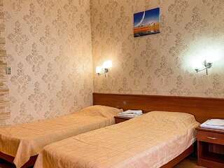 Гостиница Holiday Лазаревское Двухместный номер с 2 отдельными кроватями-1
