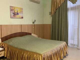 Гостиница Holiday Лазаревское Апартаменты-студия-8